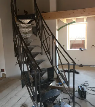Realizzazione scala interna - immagine gallery 1