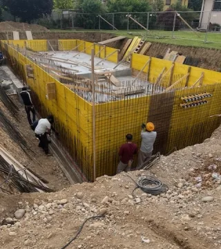 Piscina in vasca bianca Corbetta - immagine gallery 3