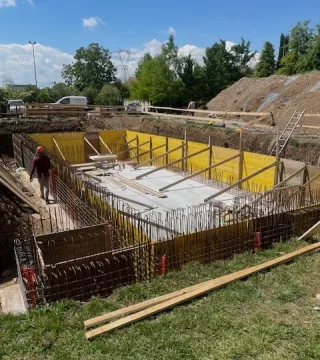 Piscina in vasca bianca Corbetta - immagine gallery 8