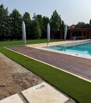 Piscina in vasca bianca Corbetta - immagine gallery 14